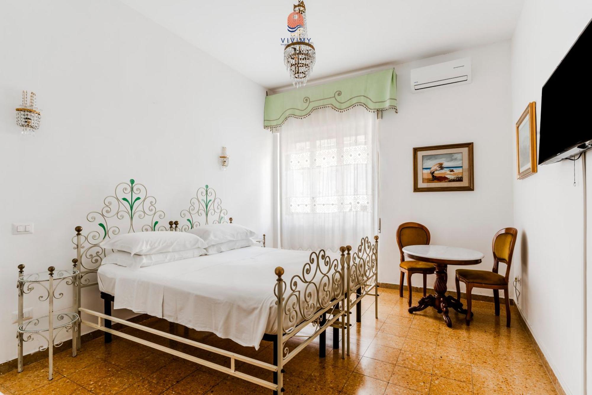 Palazzo Grassi By Vivimy Otel Gallipoli Dış mekan fotoğraf