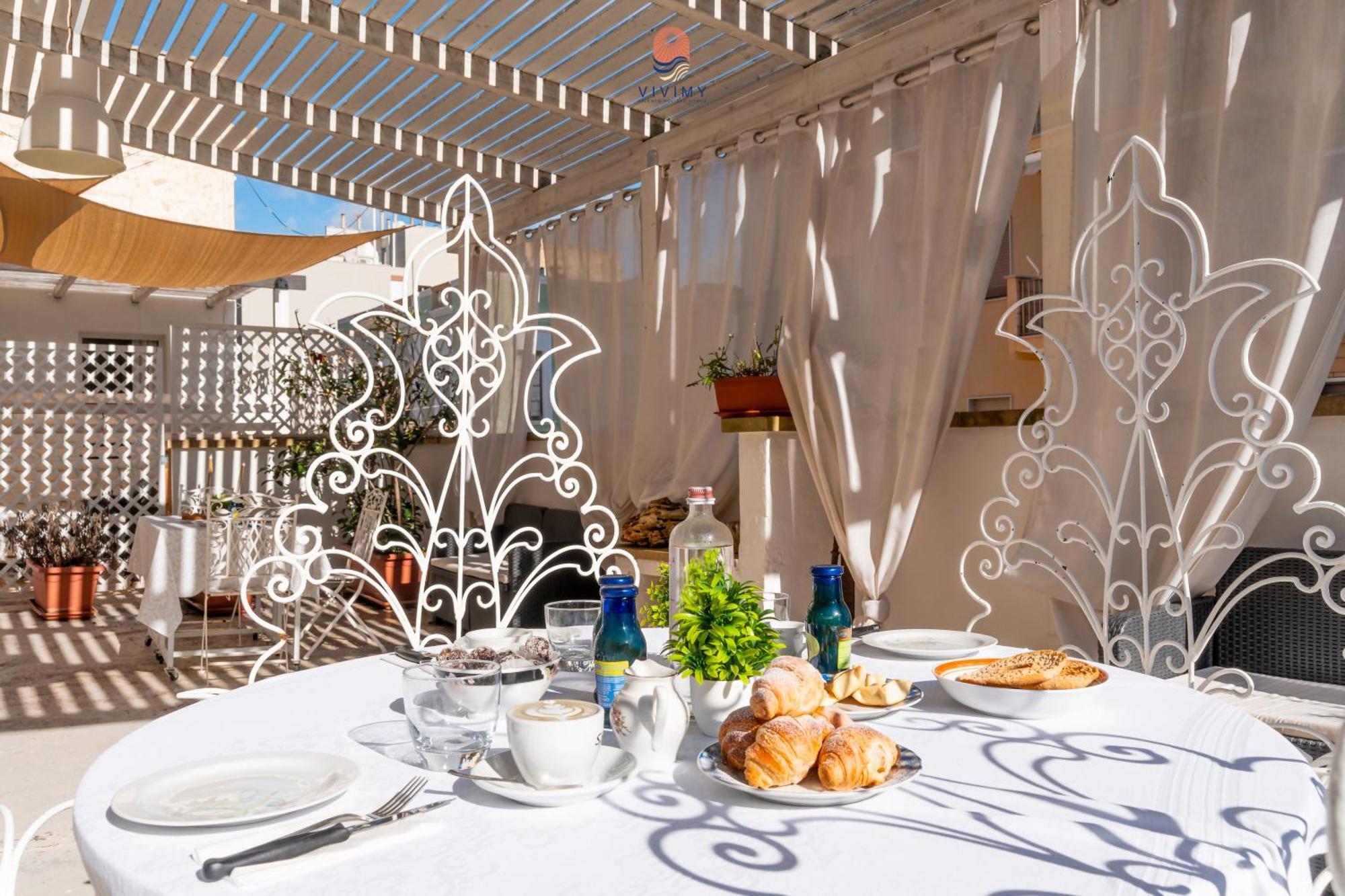 Palazzo Grassi By Vivimy Otel Gallipoli Oda fotoğraf